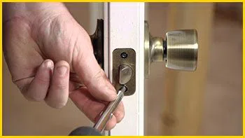 Metro Locksmith Services Denver, CO 303-729-2421 - 14-install-new-lock